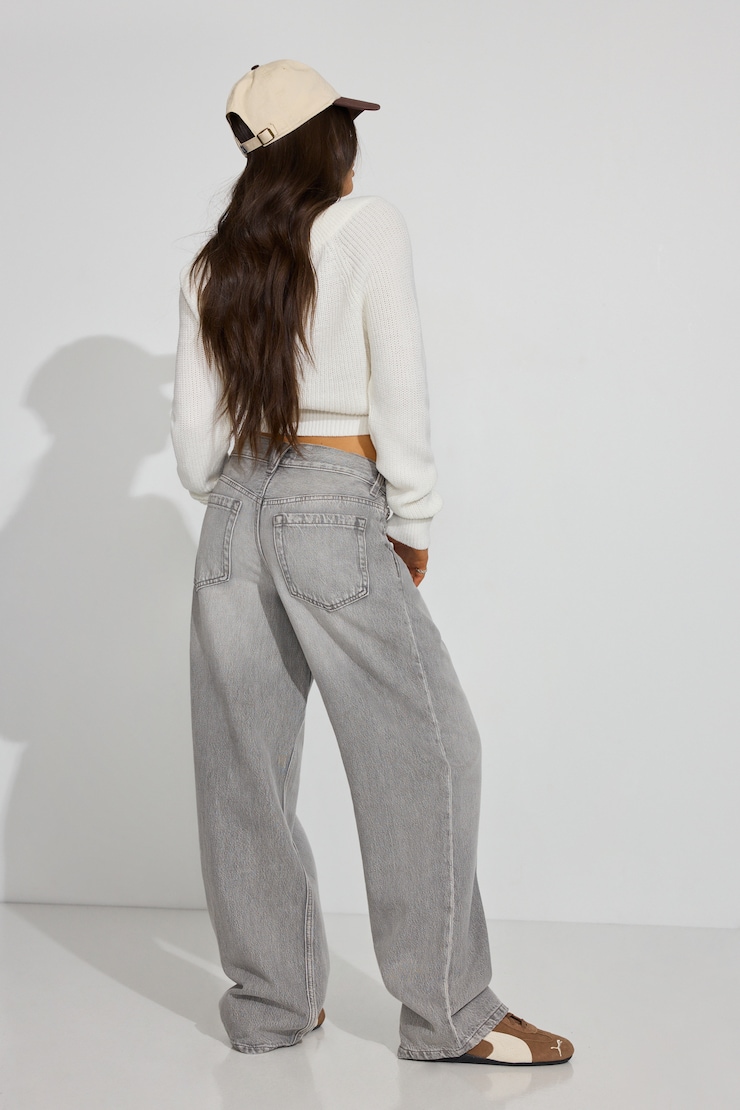 Low Rise Baggy Jeans Black - Image 3