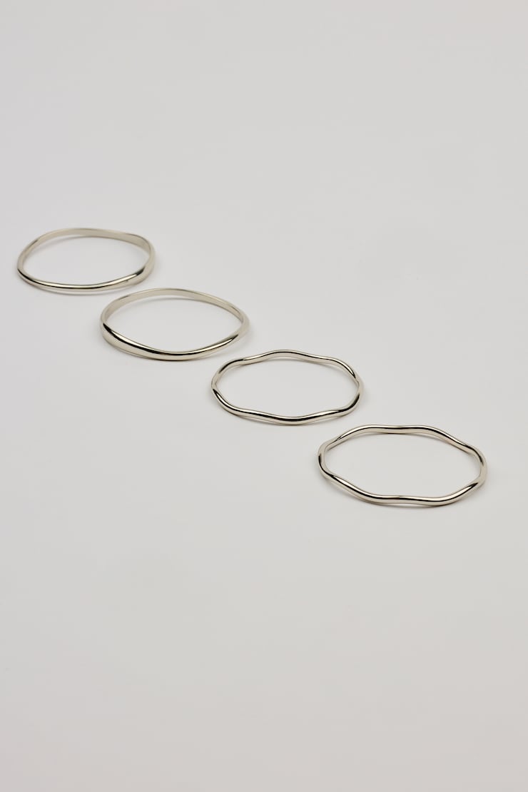 Set of 4 Wavy Bangles Gray - Image 3