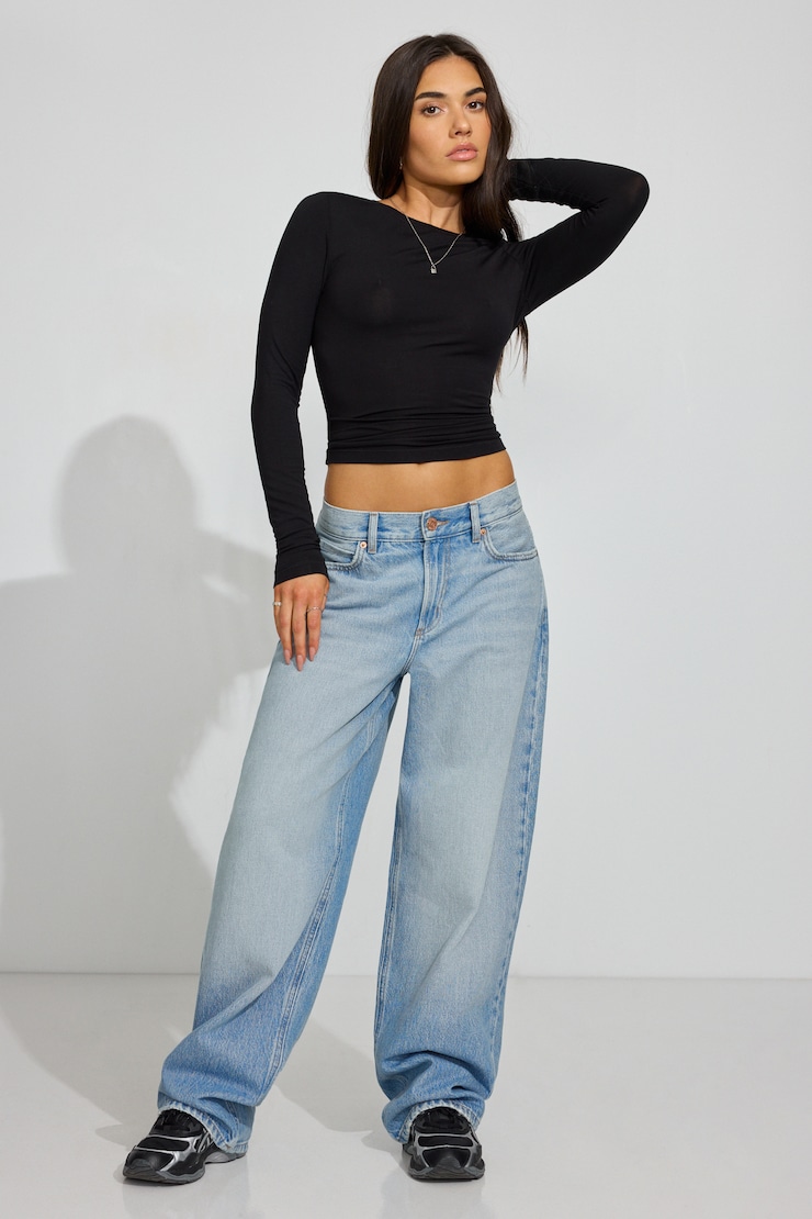 Smooth Long Sleeve Crewneck Top Black - Image 2