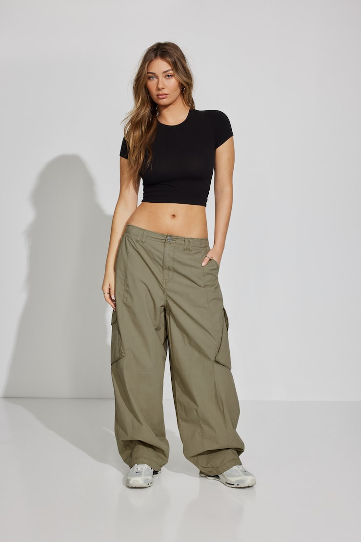 Low Rise Baggy Poplin Cargo Pants Green