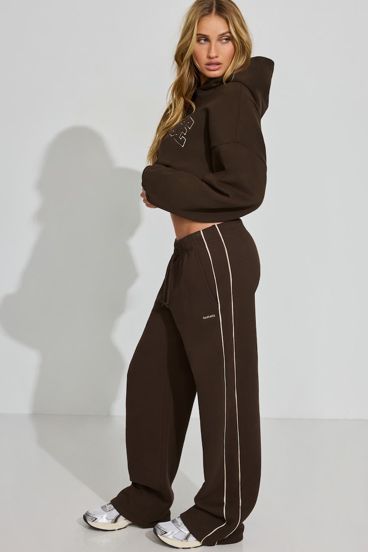 UltraFleece Straight Leg Sweatpants With Piping Brown - Image 2