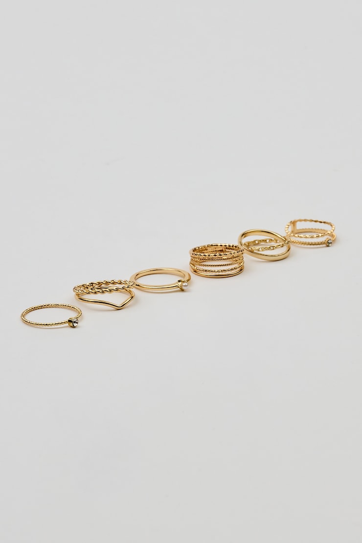 Set of 6 Super Delicate Rings White - Image 2